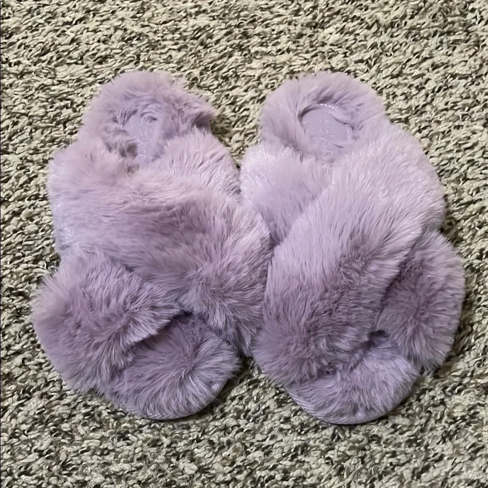 Cat and Jack Kids Faux Fur Slippers - Lavender